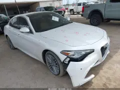 Alfa Romeo Giulia Alfa Romeo Giulia