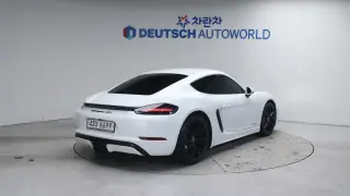Porsche 718 Cayman 2.5 GTS