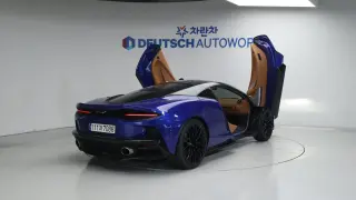 McLaren GT 4.0