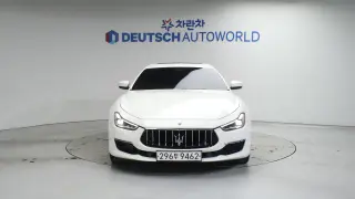 Maserati Ghibli 3.0 GranLusso