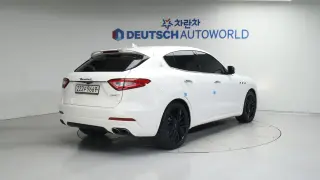 Maserati Levante 3.0 AWD Sports