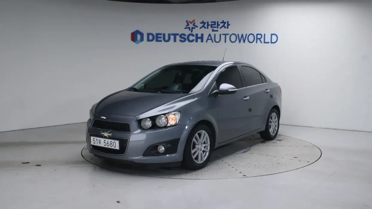 Chevrolet (GM Daewoo) Aveo Sedan LT Top-of-the-line Model