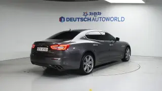Maserati Quattroporte 3.0 V6