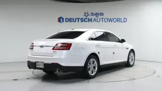 Ford Taurus 6th Generation 2.0 SEL EcoBoost