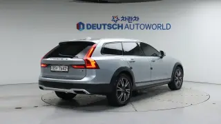 Volvo V90 Cross Country T5 AWD