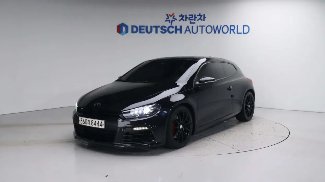 Volkswagen Scirocco 2.0 TSI R