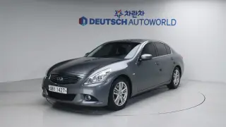 Infiniti G37 Sedan V36