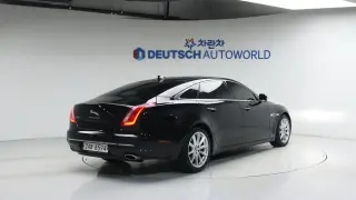 Jaguar XJ (X351) 3.0D Premium Luxury LWB