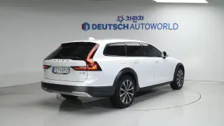 Volvo V90 Cross Country B5 Pro AWD