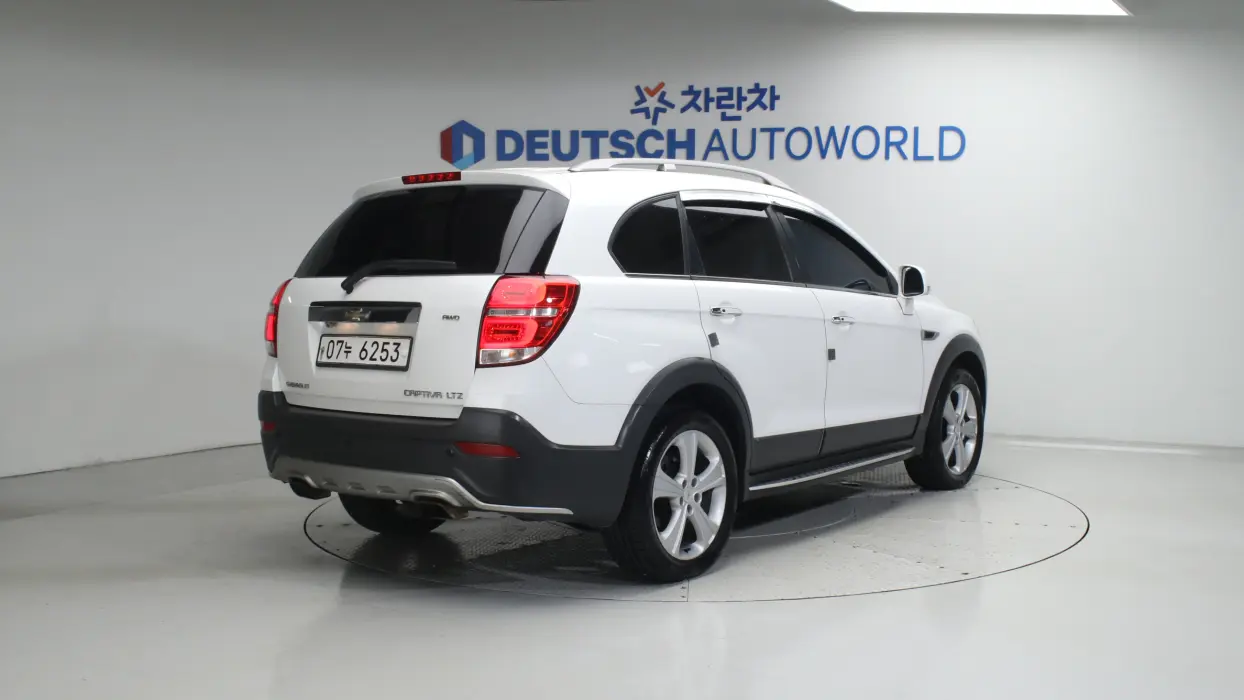 Chevrolet (GM Daewoo) Captiva 4WD LTZ