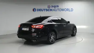 Maserati Ghibli 3.0