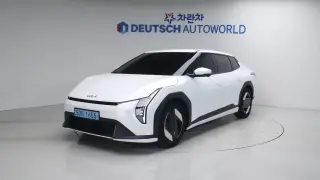 Kia EV4 81.4kWh Long Range 2WD Earth