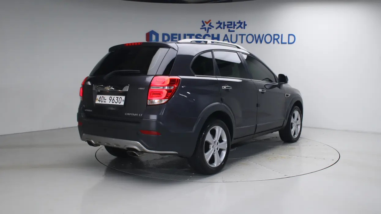 Chevrolet (GM Daewoo) Captiva 4WD LT Premium