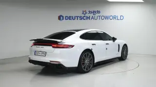 포르쉐 파나메라 (971) 4.0 GTS