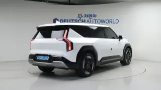 Kia EV9 99.8kWh 4WD Earth