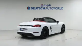 Porsche 718 Boxster 2.0