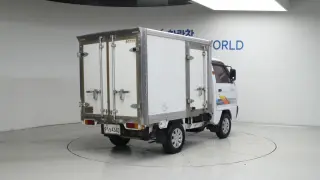 Chevrolet (GM Daewoo) New Labo Refrigerated Truck