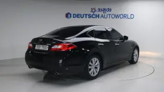 Infiniti M37 3.7 Premium Y51