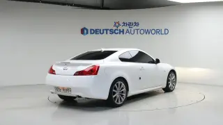 Infiniti G37 Coupe Advanced V36