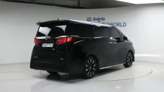 Toyota Alphard 4th Generation 2.5 HEV Executive 4WD