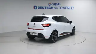 Renault Korea (Samsung) Clio Intense Panoramic
