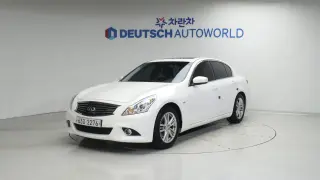 Infiniti G25 2.5 Premium V36