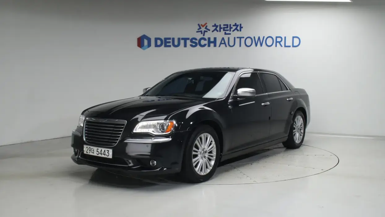 Chrysler 300C 2nd Generation 3.6 AWD
