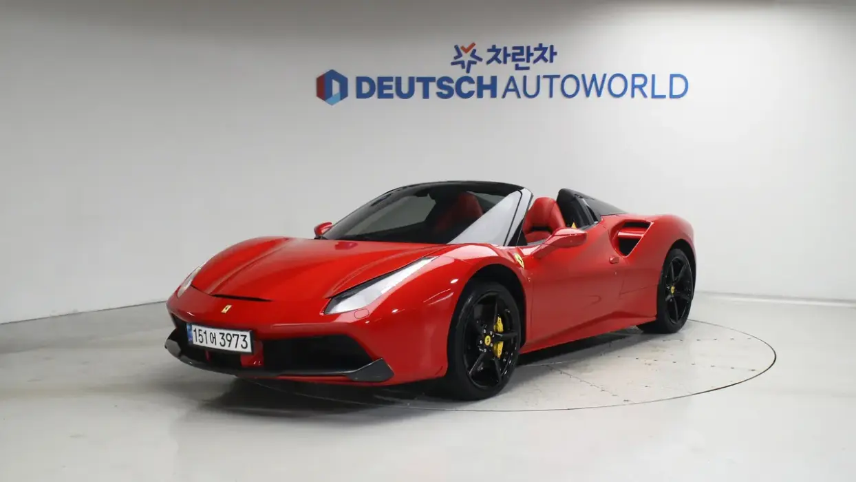 Ferrari 488 Spider 3.9