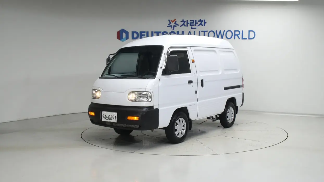 Chevrolet (GM Daewoo) New Damas 2-seater Panel Van DLX