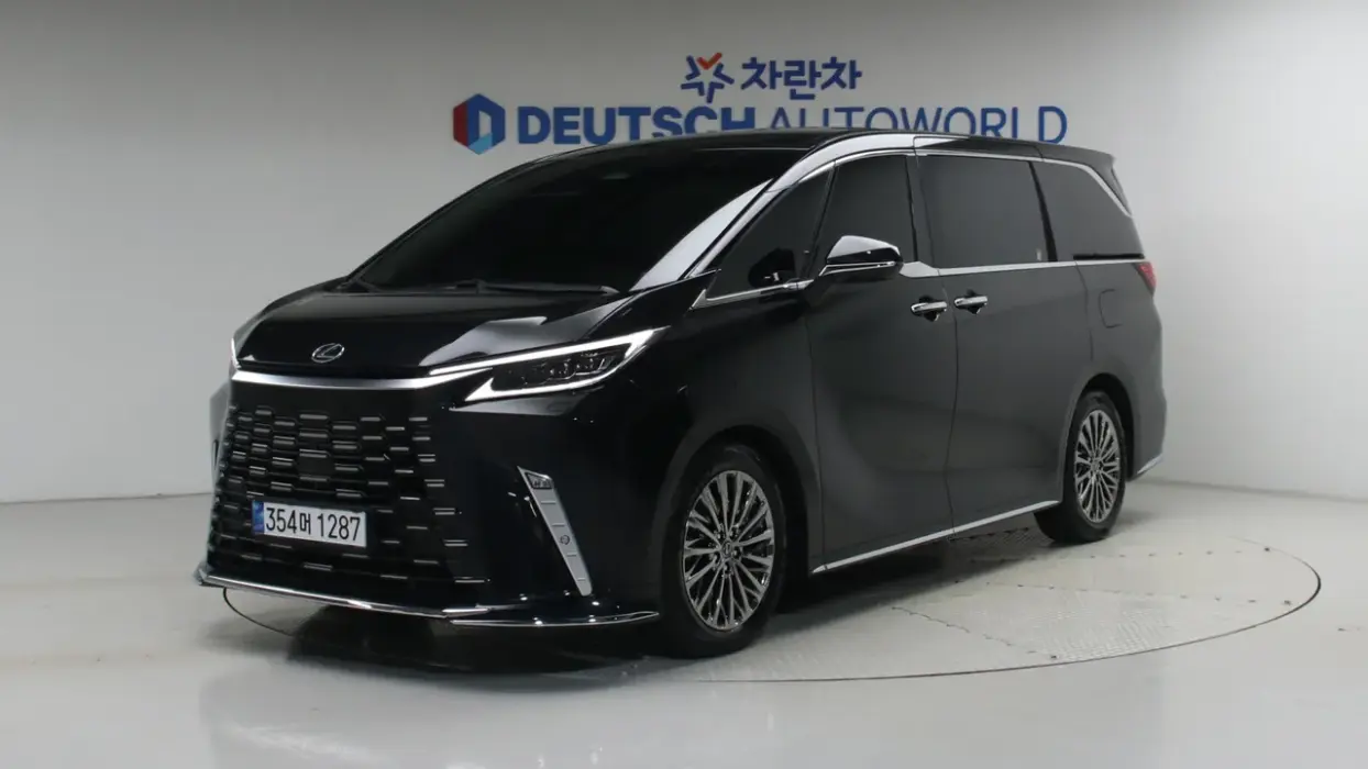 Lexus LM 2nd Generation 500h Executive