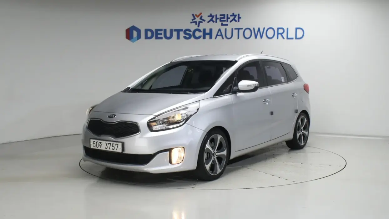 Kia All New Carens 2.0 LPi Noblesse