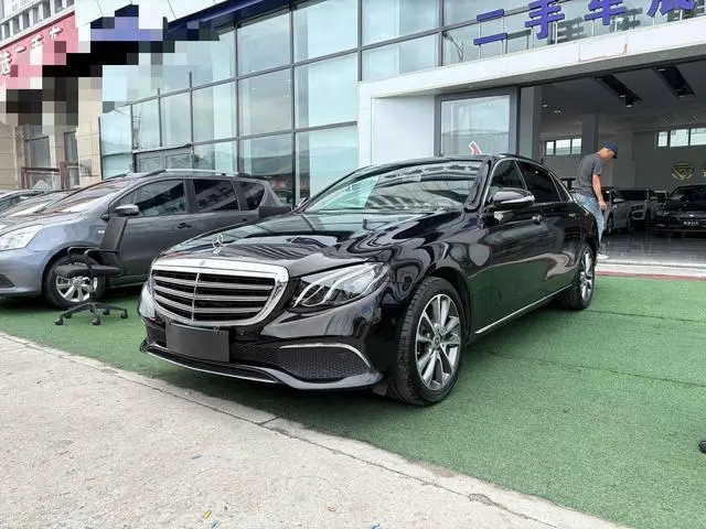 Mercedes-Benze Class 2019 E 200 L 4matic