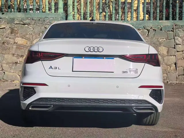 Audi A3 2022 A3L Лимузин 35 TFSI Модно и Спортивно