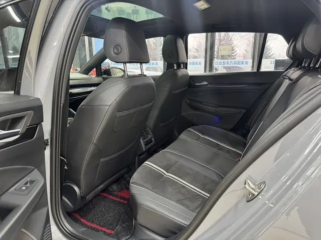 Гольф 2021 280TSI DSG R-Line