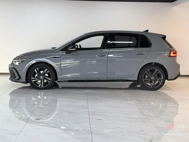 Гольф 2021 280TSI DSG R-Line