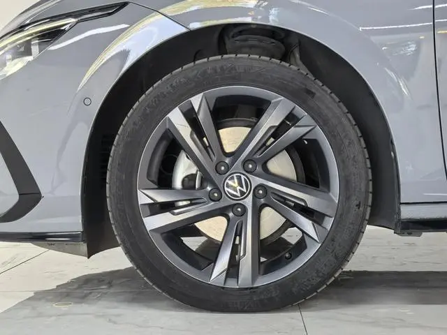 Гольф 2021 280TSI DSG R-Line