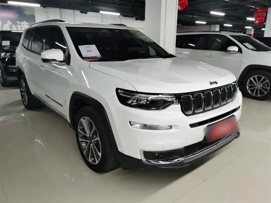 Гранд-командир 2018 2,0T с полным приводом Юэксианский издание Guo V Guo V Гранд-командир 2018 2,0T с полным приводом Юэксианский издание Guo V Guo V