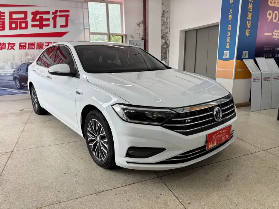Sagitar 2019 280tsi DSG Comfort Model Guo Vi Sagitar 2019 280tsi DSG Comfort Model Guo Vi