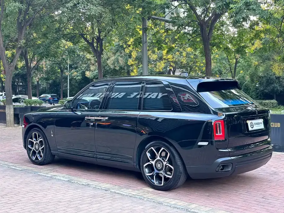 Cullinan 2020 Black Badge
