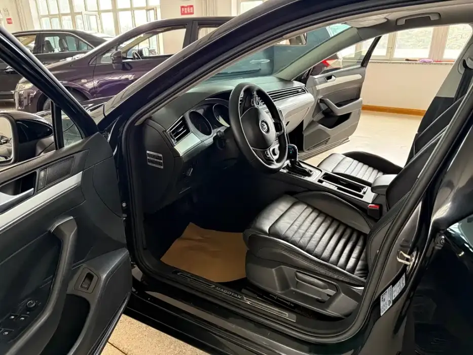 Magotan 2017 280TSI DSG ведущая модель Magotan 2017 280TSI DSG ведущая модель