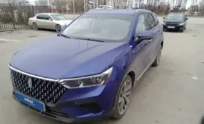 FAW Bestune T77 2022