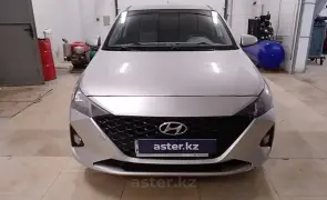 Hyundai Solaris 2023