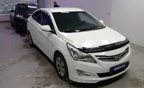 Hyundai Solaris 2015