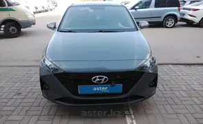 Hyundai Solaris 2021