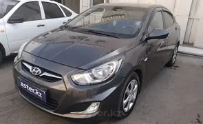 Hyundai Solaris 2013
