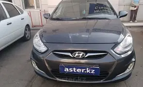 Hyundai Solaris 2013