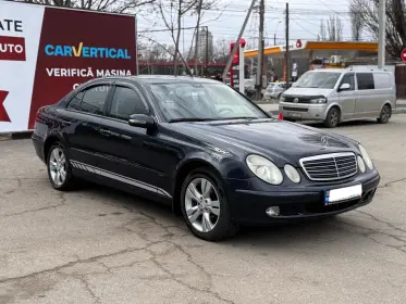 Mercedes-Benz E