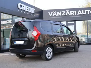 Dacia Lodgy