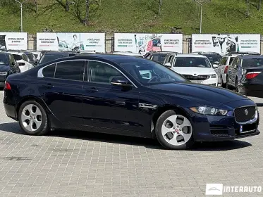 Jaguar XE