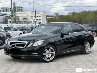 Mercedes E 200